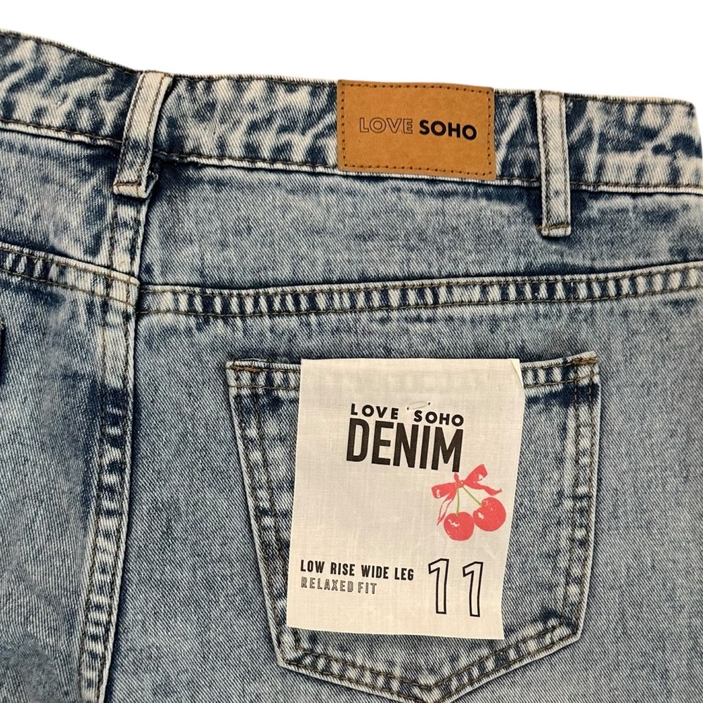Love Soho Relaxed Fit Low Rise Wide Leg Denim Size 11 NWT - Picture 14 of 17